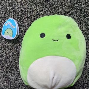 8 inch SQUISHMALLOW HENRY THE TURTLE